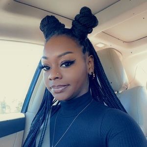 Meet your Posher, Tanisha